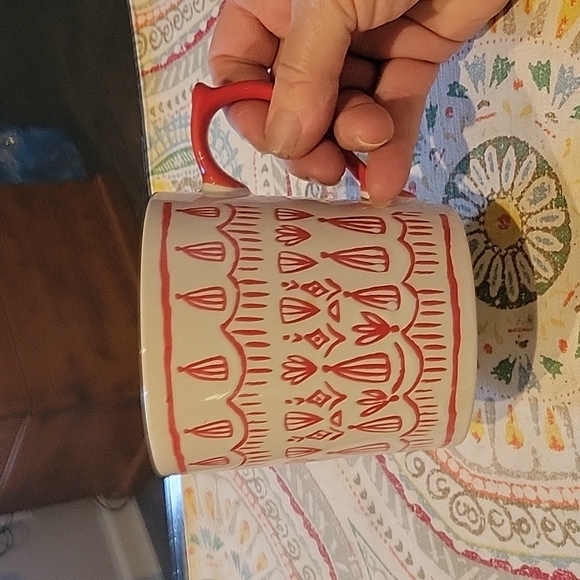 Coffee Mug,Large,Folkart,NWT,Red/white,Perfect  condition - Picture 1 of 6